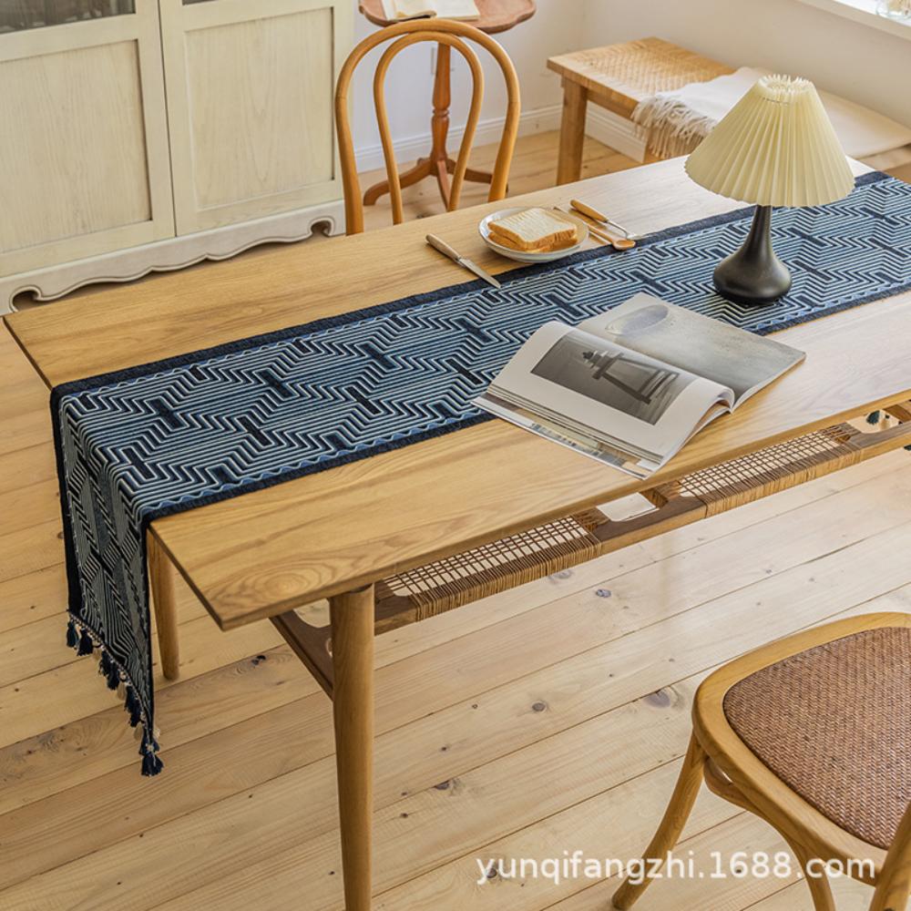 Table Runners Striped Fringe Tablecloth