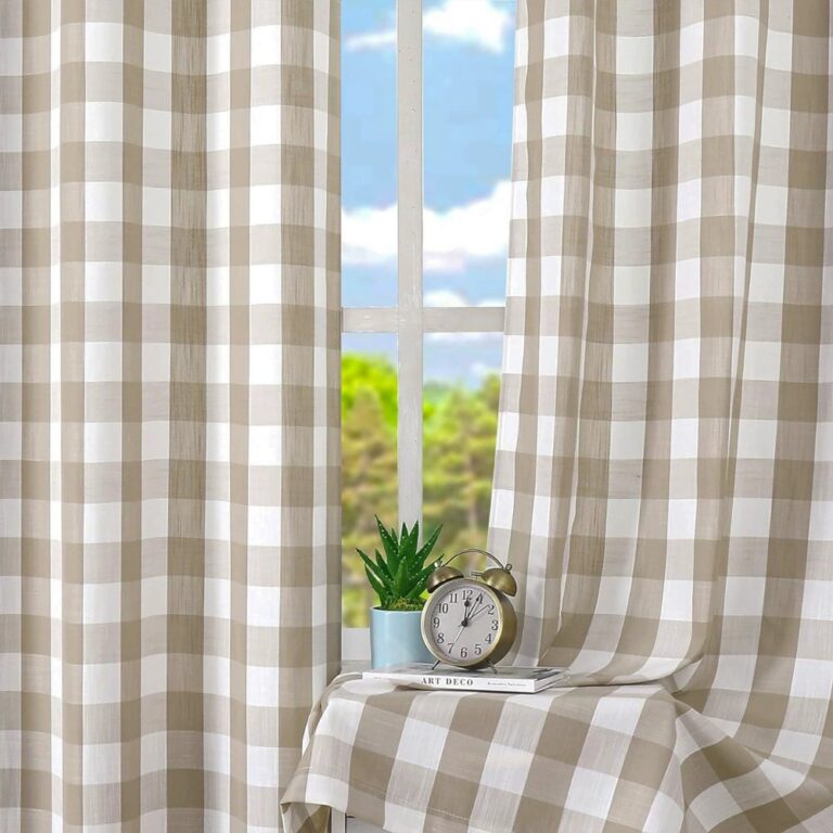 Curtains Semi-sheer curtains